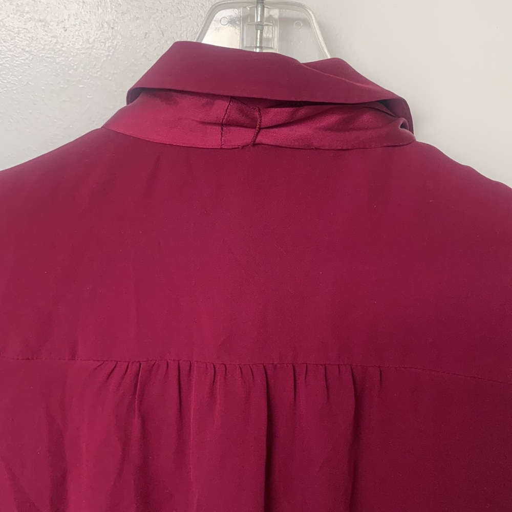 ALICE + OLIVIA 'Currant' Purple 100% Silk Top with Neck Tie Blouse Size XS - Picture 10 of 16